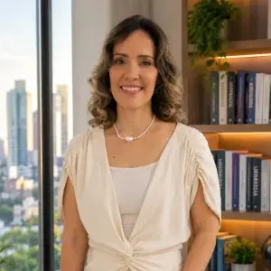 Claudia Esquivel