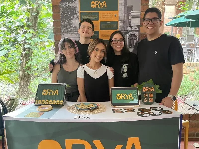 Campus Nova y estudiantes de Diseño de Comunicación Visual se unen para resolver retos reales de marca