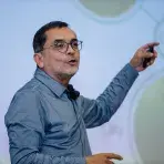  Iván González